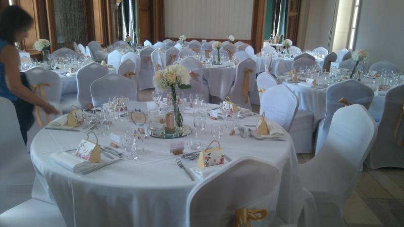 décoration florale table de mariage lyon